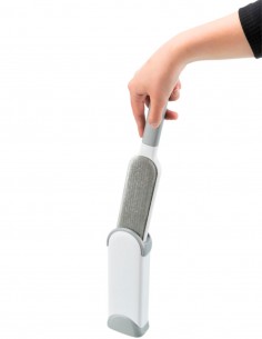 TRIXIE Kit Cepillo quitapelos con Base de Limpieza 2